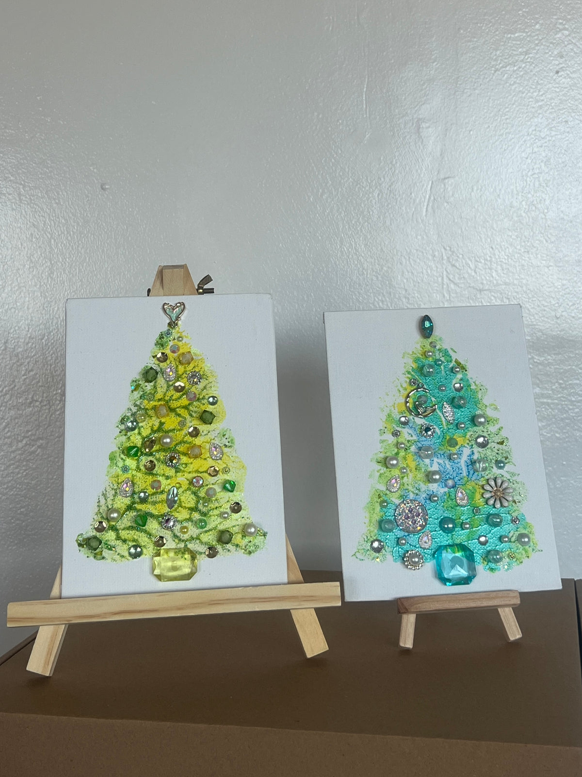 Mini Tabletop Easel — Small
